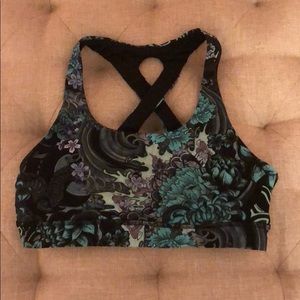 Green lululemon bra